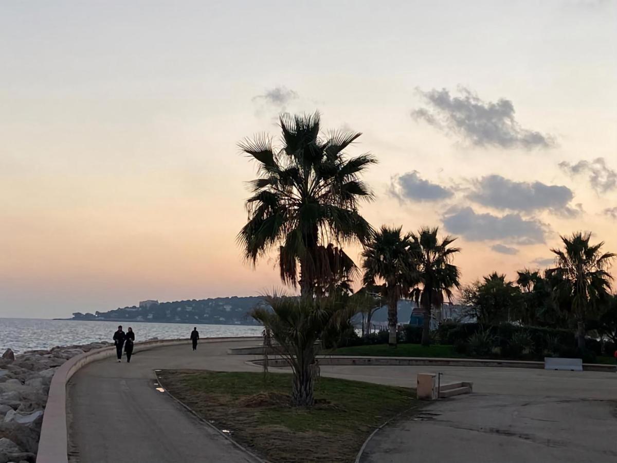 Calme Et Plages Menton Exterior foto